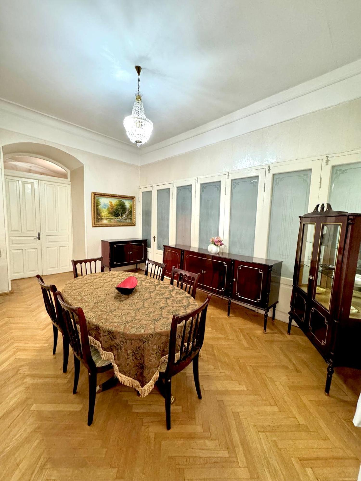 Authentic Old Tbilisi Apartment Eksteriør billede