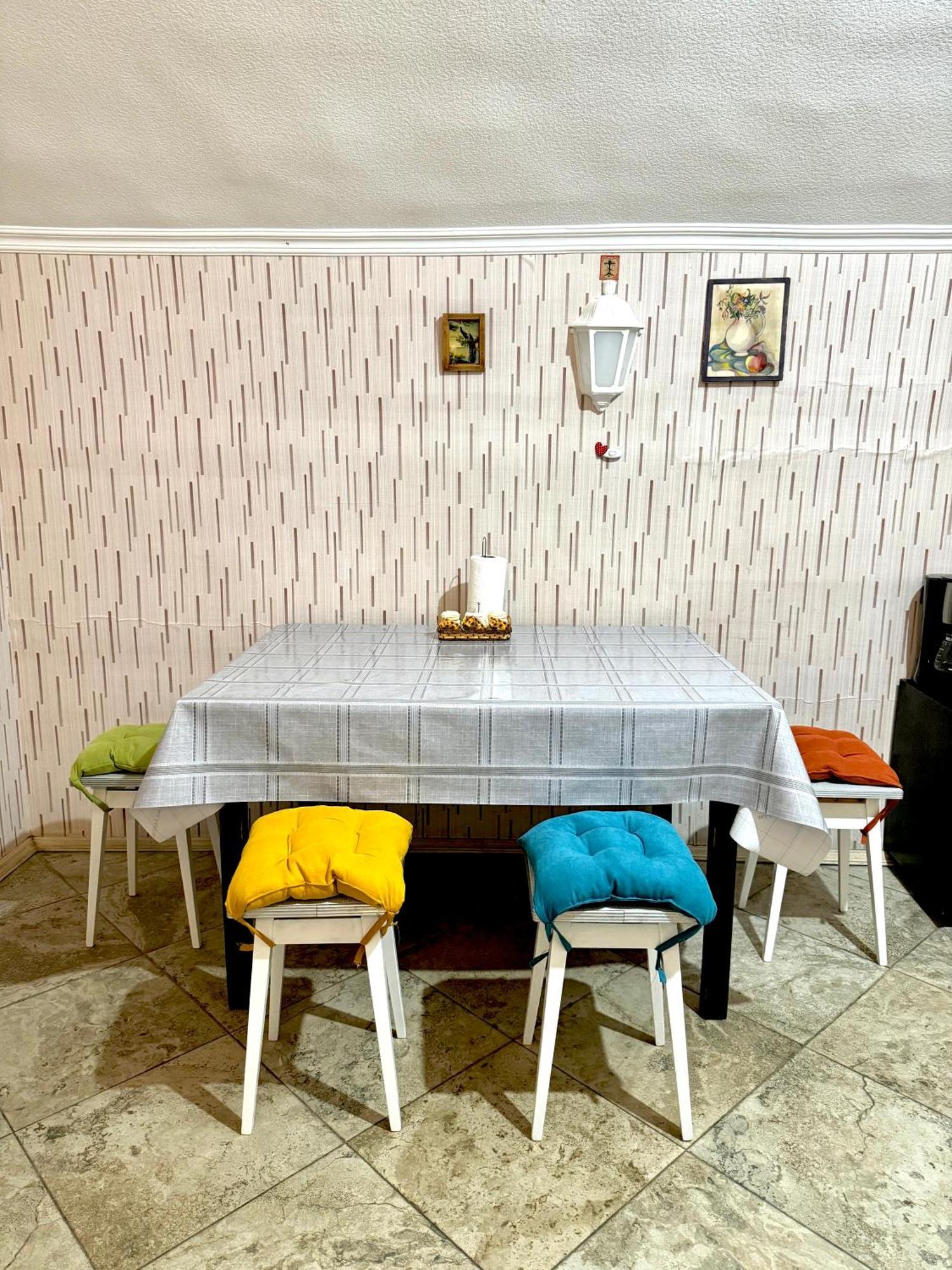 Authentic Old Tbilisi Apartment Eksteriør billede